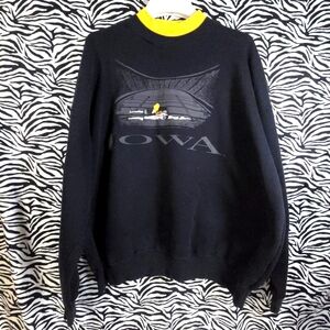AUCNRL2 0205 Thrifted Mens 2X Dodger Iowa Hawkeyes Vintage 90s Sweatshirt DEN